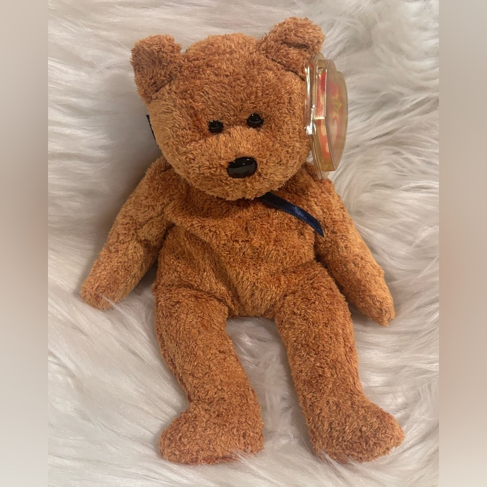 TY Beanie Babies Fuzz Beanie Baby Rare and RETIRED with Tag Errors